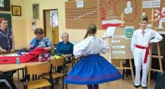 Miniatura zdjęcia: WARSZTATY SZYCIA STROJÓW WARMIŃSKICH 4