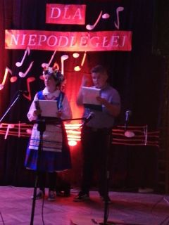 Miniatura zdjęcia: MUZYCZNY HOŁD DLA NIEPODLEGŁEJ 4