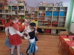 Miniatura zdjęcia: BAL KARNAWAŁOWY W PRZEDSZKOLU MIEJSKIM W KORSZACH2